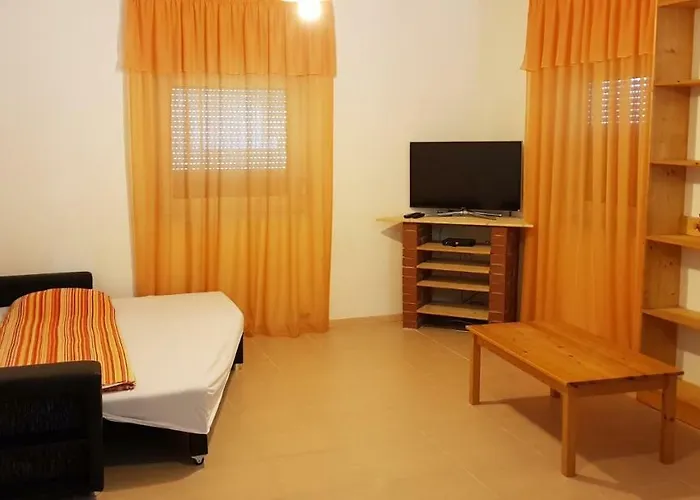 Apartament Pataki House